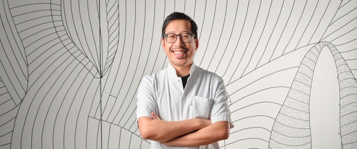 portret van dermatoloog Darryl Tio